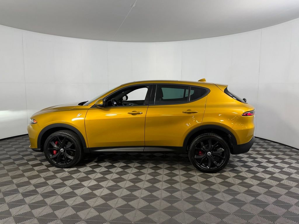 Used 2023 Dodge Hornet GT Plus w/ Track Pack image 11