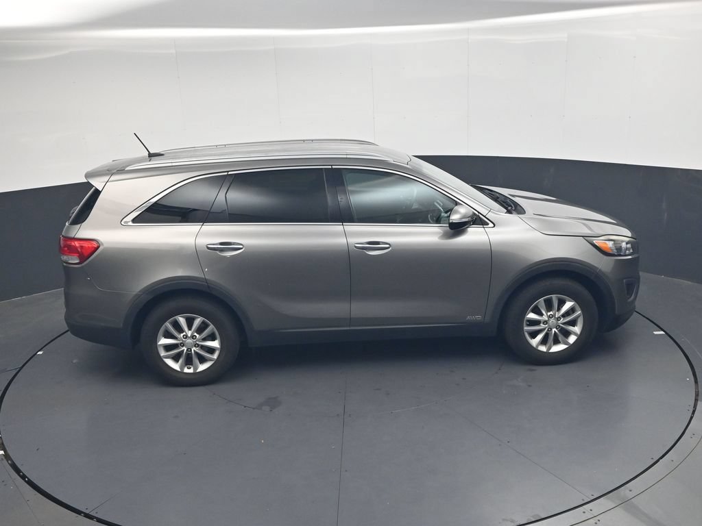 Used 2017 Kia Sorento AWD image 35