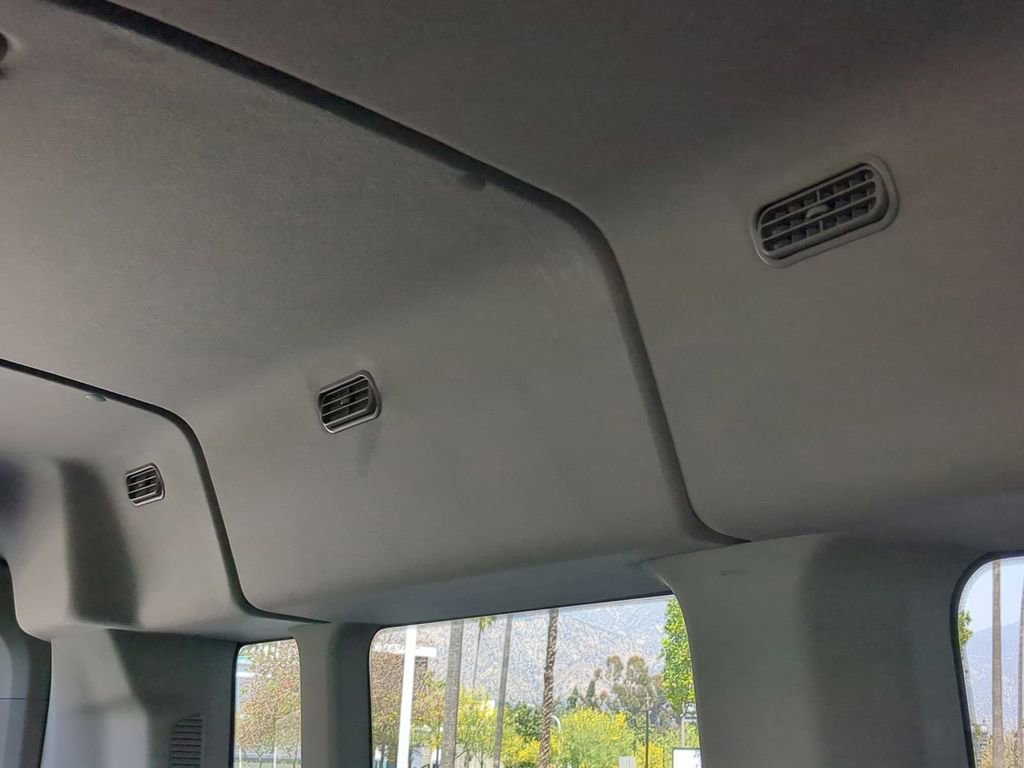 Used 2024 Ford Transit 350 XLT image 24