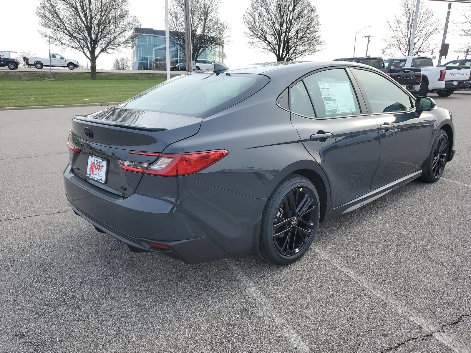 New 2026 Toyota Camry SE FWD image 4