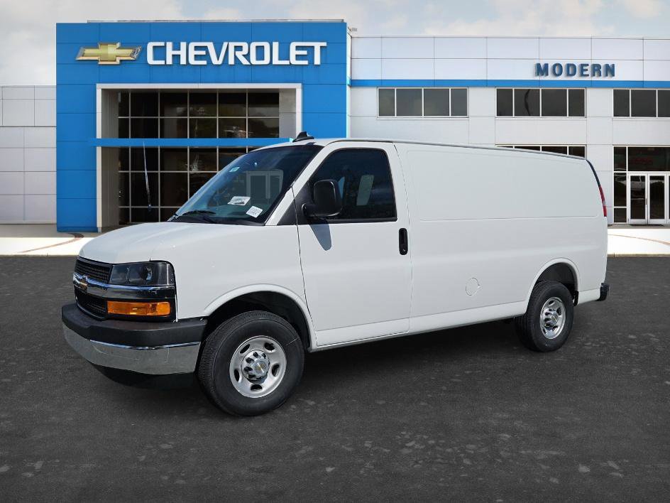New 2026 Chevrolet Express 2500 w/ Driver Convenience Package RWD image 1