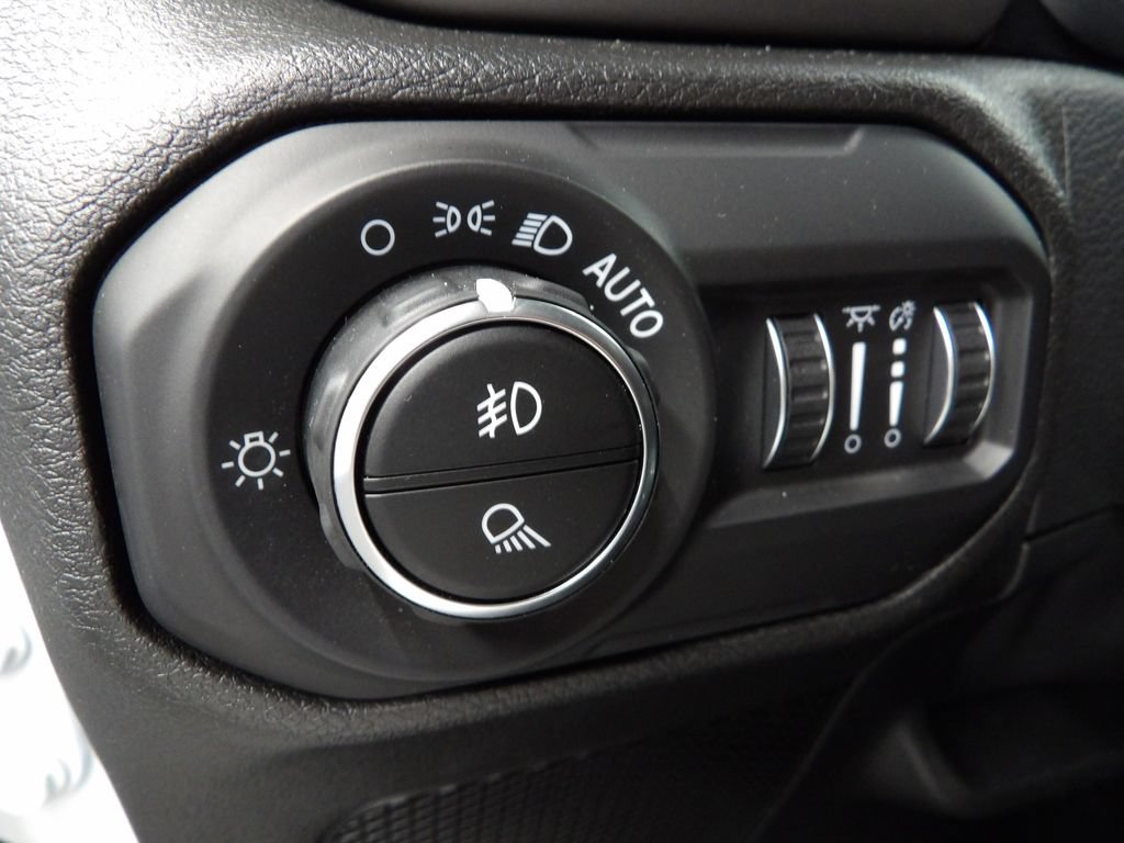 Used 2021 Jeep Gladiator Sport AWD/4WD image 51