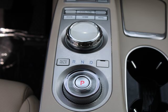 Used 2022 Genesis GV70 2.5T w/ Select Package image 17