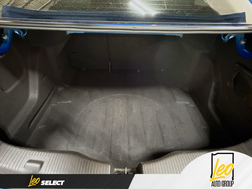 Used 2019 Chevrolet Cruze Premier w/ Sun And Sound Package FWD image 24