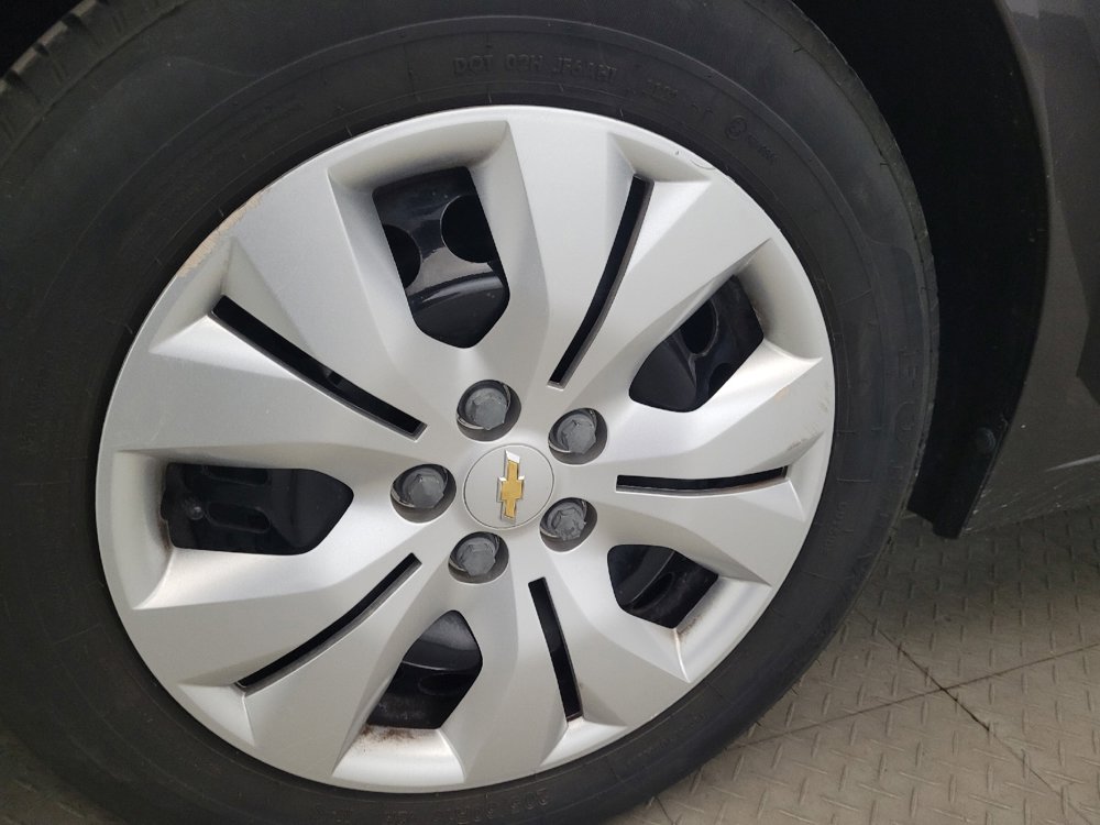 Used 2014 Chevrolet Cruze LS image 31