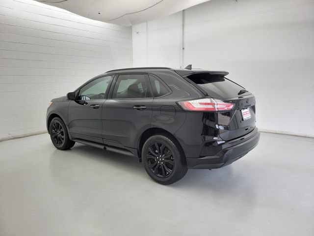 Used 2024 Ford Edge SE w/ Black Appearance Package AWD/4WD image 7