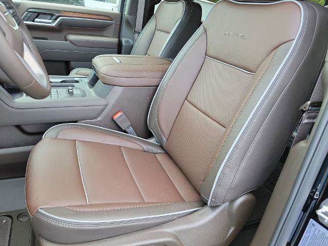 New 2026 GMC Sierra 2500 Denali w/ Denali Reserve Package image 12