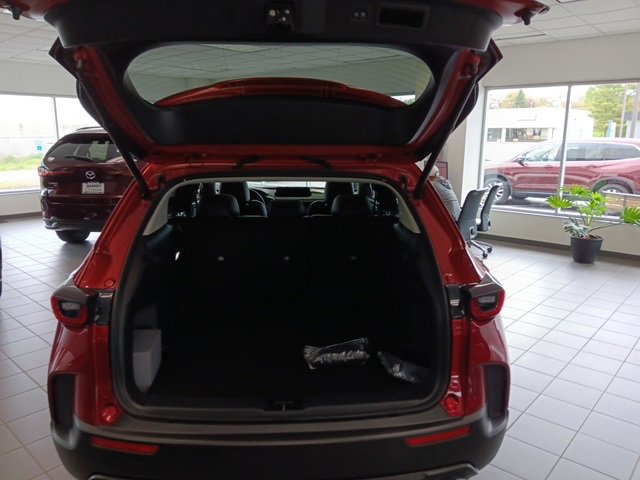 New 2025 MAZDA CX-50 AWD 2.5 S w/ Cargo Package image 4