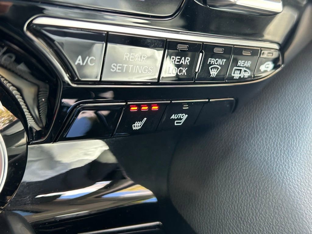 Used 2023 Acura MDX SH-AWD image 60