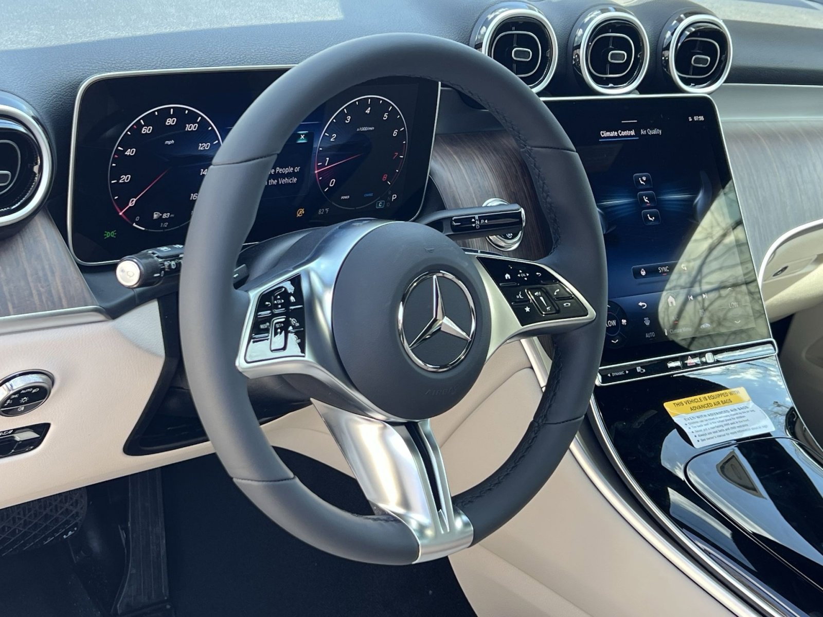 New 2026 Mercedes-Benz GLC 300 4MATIC image 14