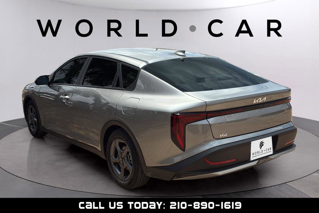 Used 2025 Kia K4 FWD image 13