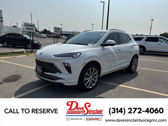 Used 2026 Buick Encore GX Avenir w/ Avenir Technology Package AWD/4WD image 1