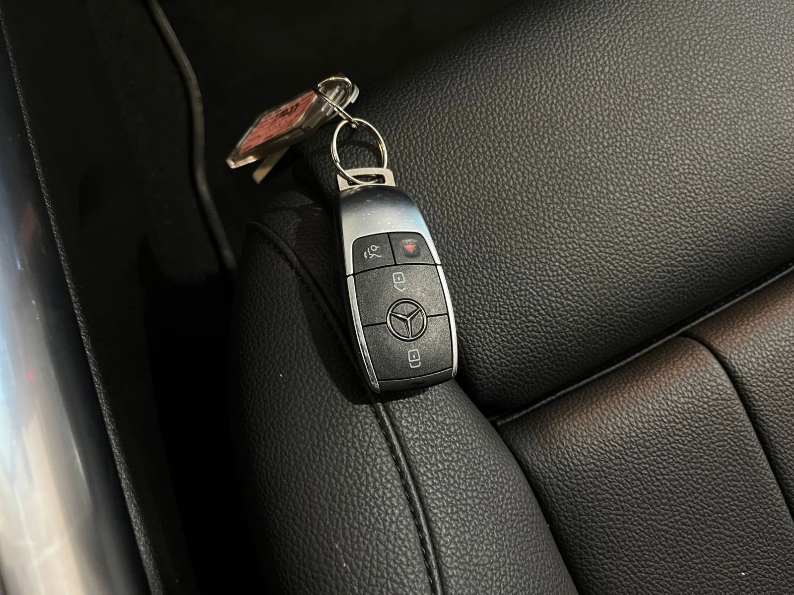 Used 2025 Mercedes-Benz GLA 250 image 21