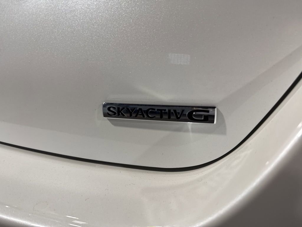 Used 2025 MAZDA MAZDA3 s FWD image 16