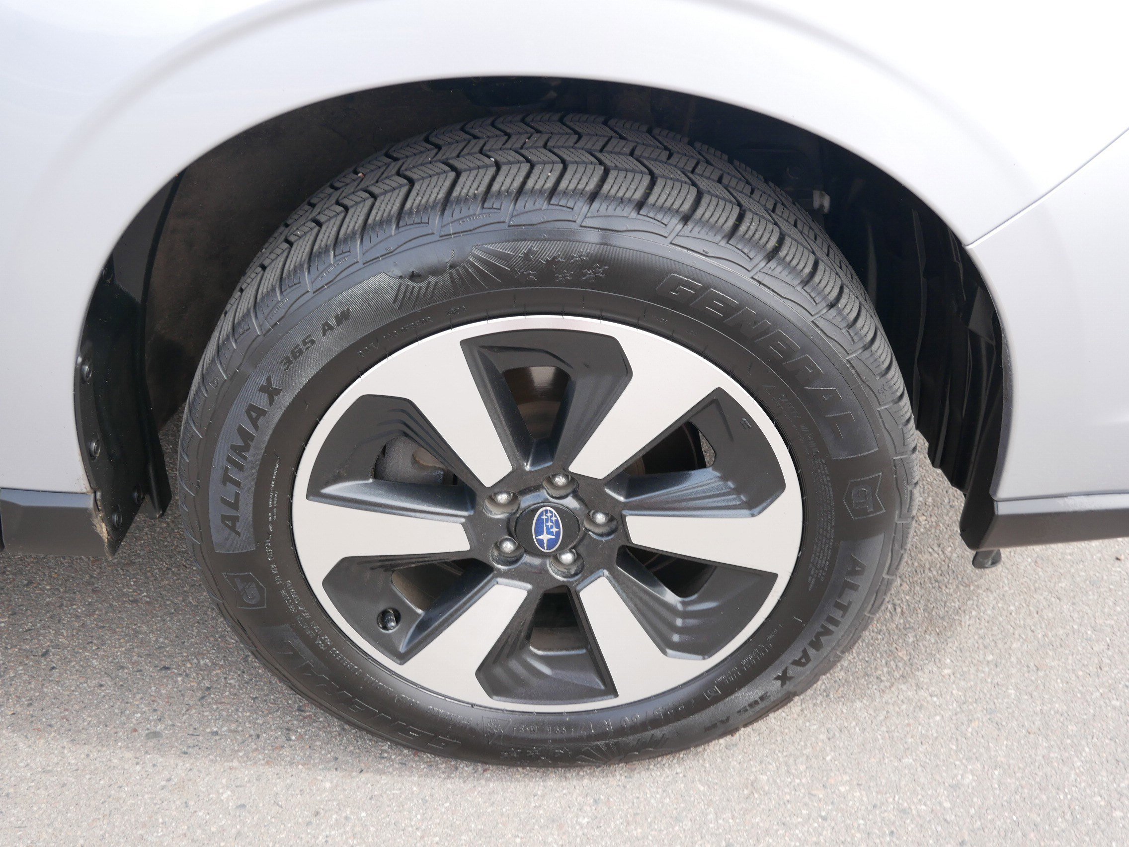 Used 2018 Subaru Forester 2.5i w/ Alloy Wheel Package image 15