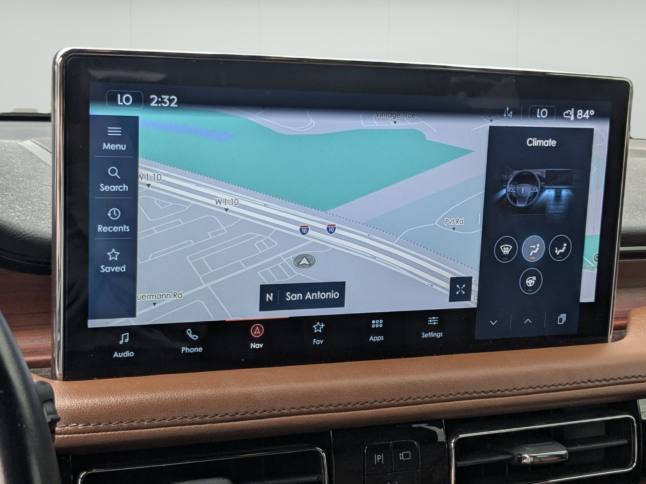 Used 2022 Lincoln Nautilus Reserve FWD image 17