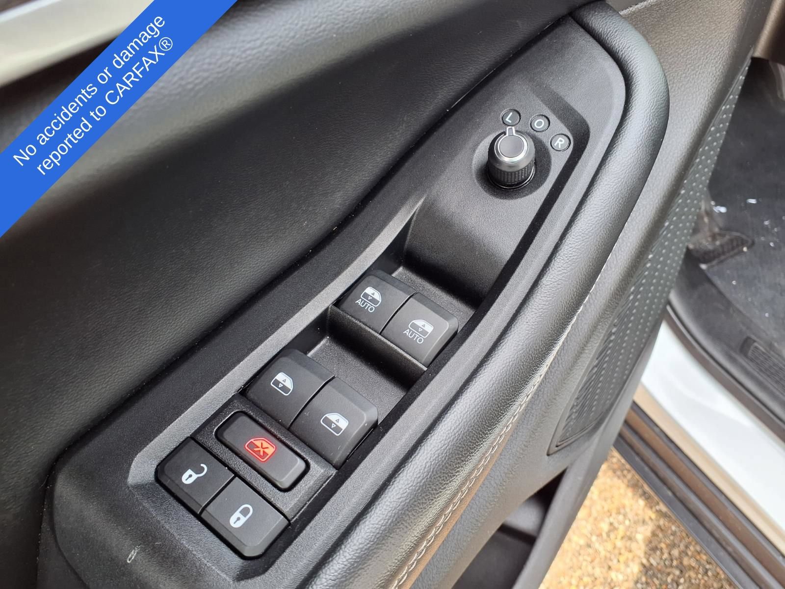 Used 2023 Jeep Grand Cherokee L Limited AWD/4WD image 15