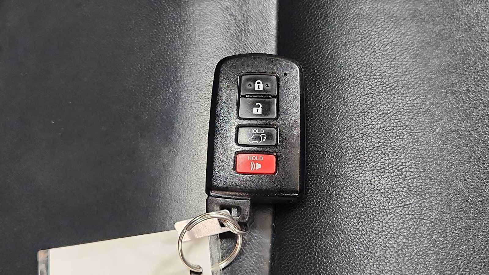 Used 2016 Toyota Highlander XLE AWD/4WD image 33