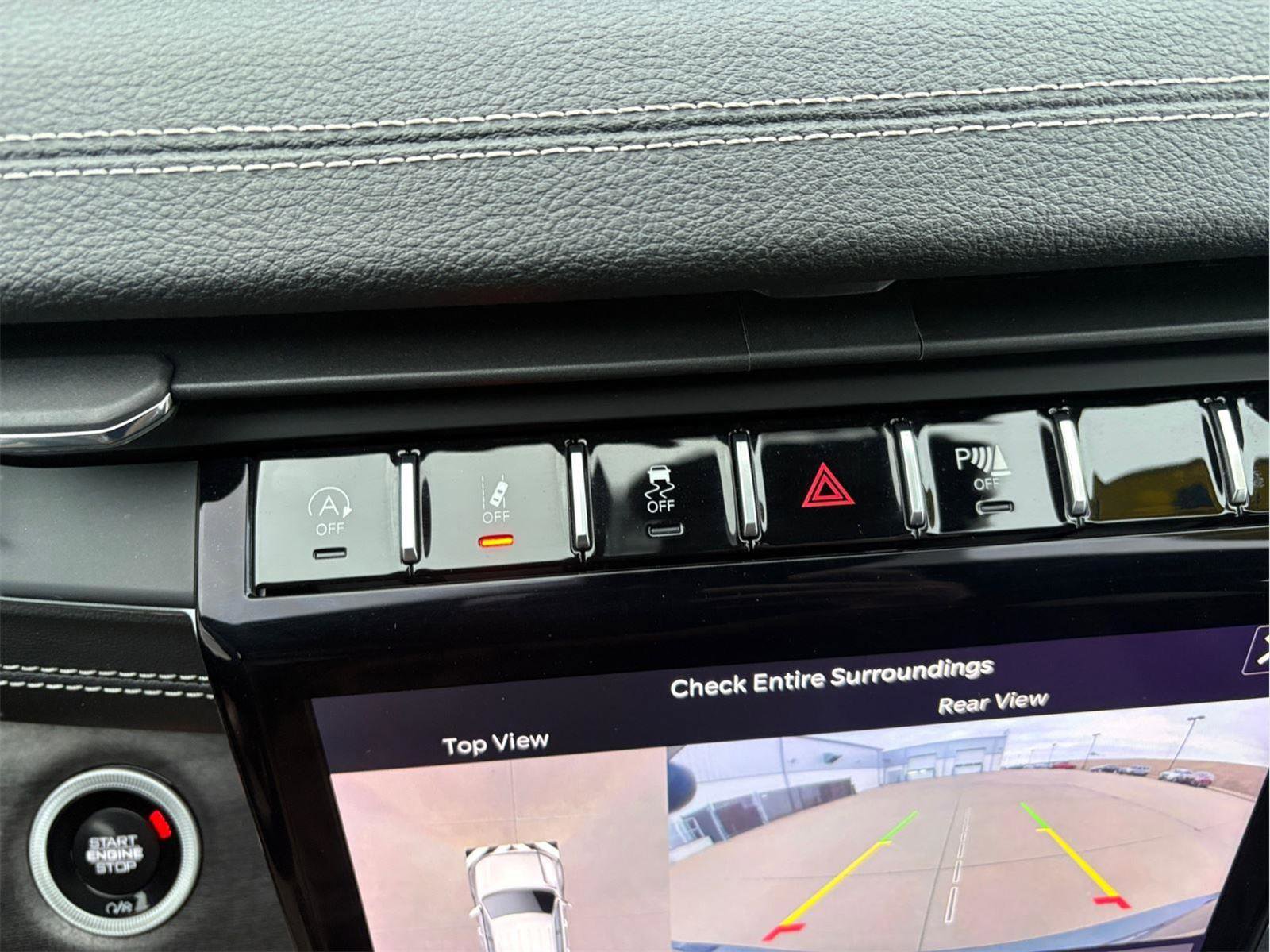 Used 2024 Jeep Grand Cherokee L Limited w/ Luxury Tech Group II image 26