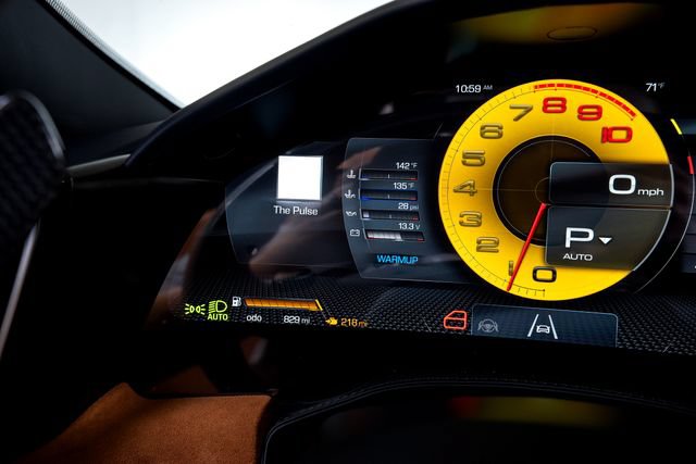 Used 2026 Ferrari Roma Spider RWD image 36