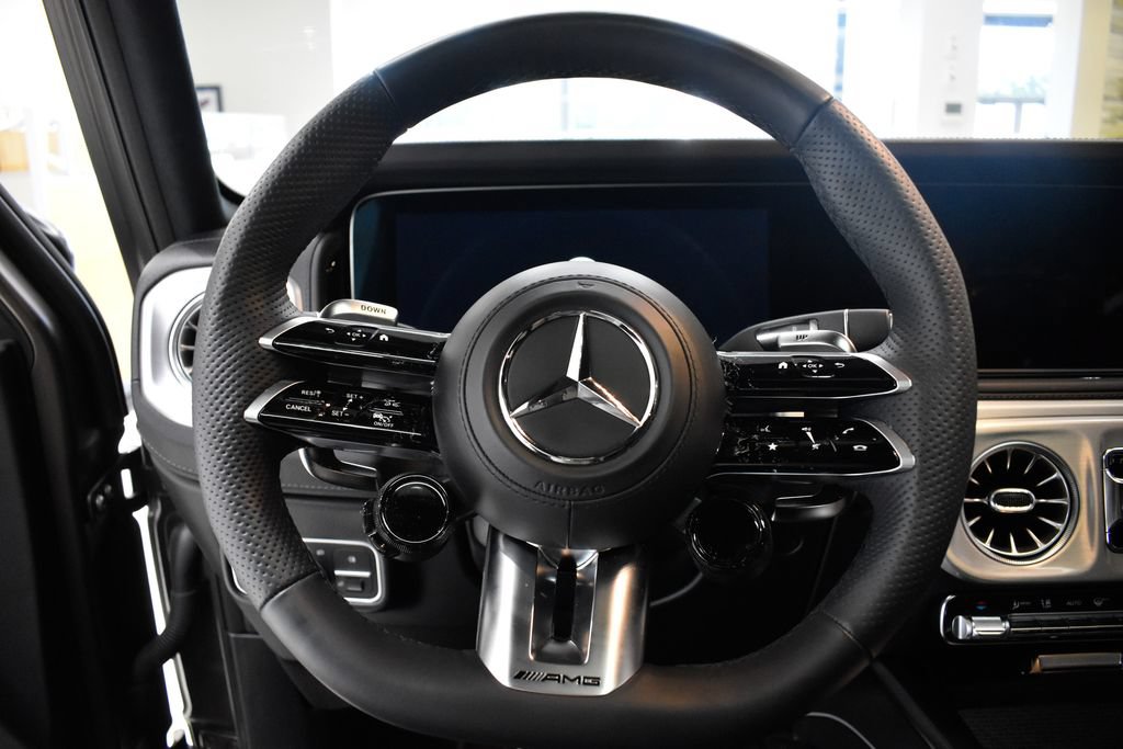 Used 2025 Mercedes-Benz G 63 AMG 4MATIC image 25