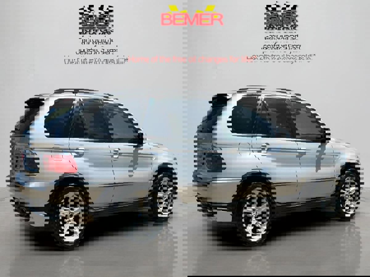 Used 2006 BMW X5 4.8is image 9