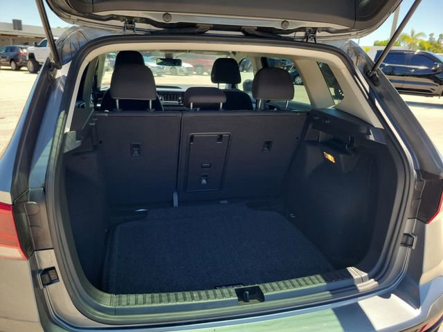 Used 2022 Volkswagen Taos S FWD image 5