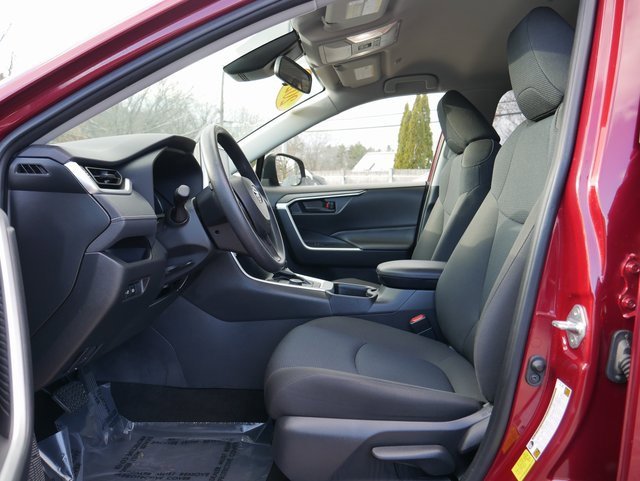 Used 2024 Toyota RAV4 LE image 12