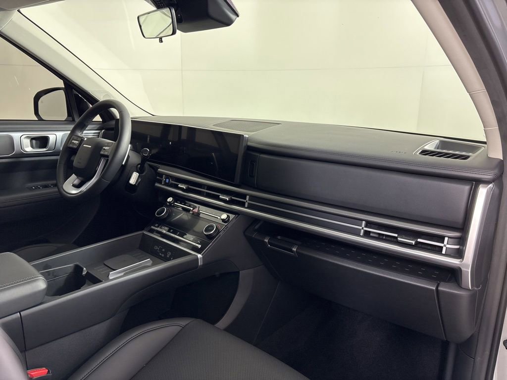 Used 2025 Hyundai Santa Fe XRT image 13