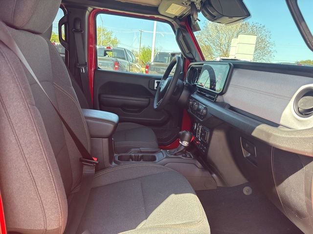 Certified 2025 Jeep Wrangler Willys 4xe image 10