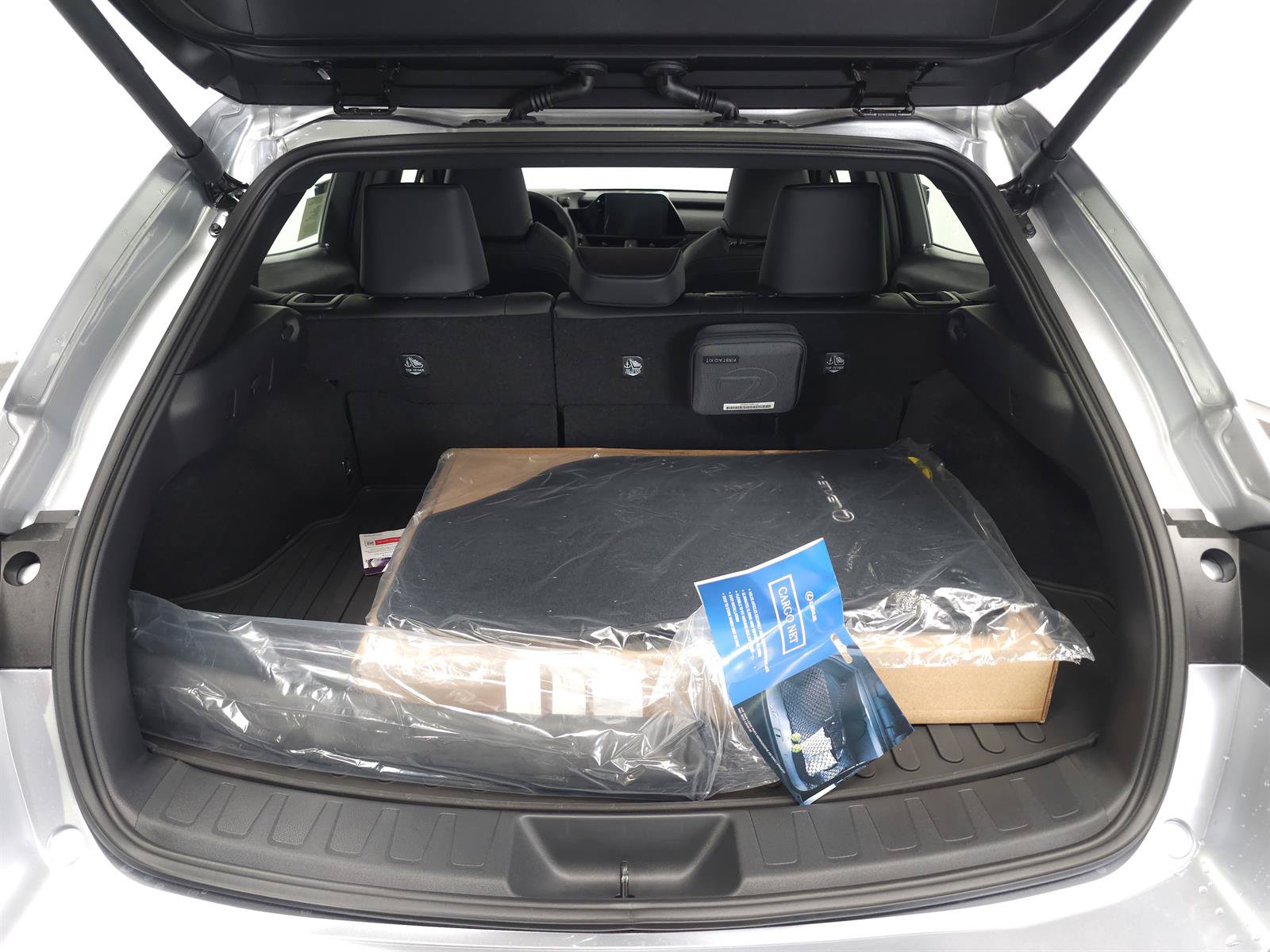 New 2026 Lexus UX 300h AWD w/ Accessory Package (2T) image 11