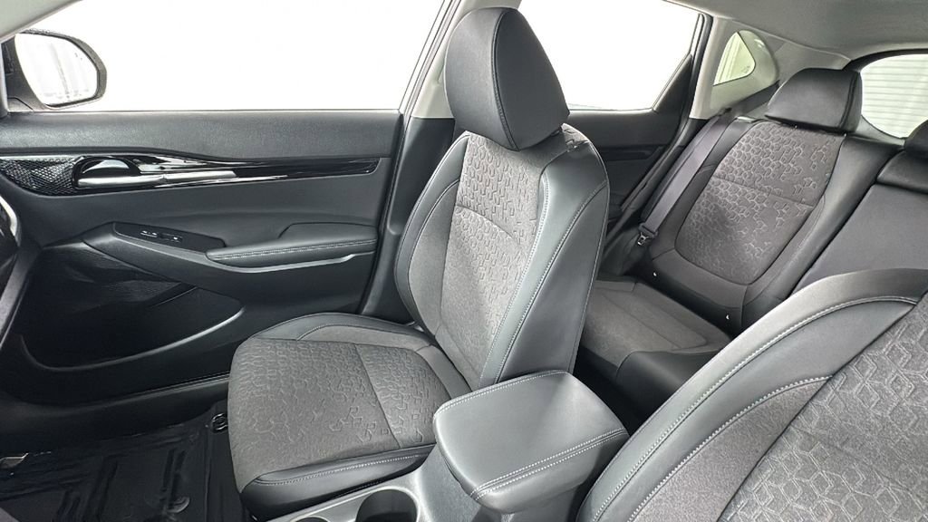 New 2026 Kia Seltos S image 13