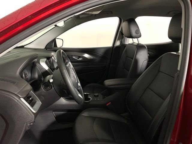 Used 2024 GMC Terrain SLT image 30