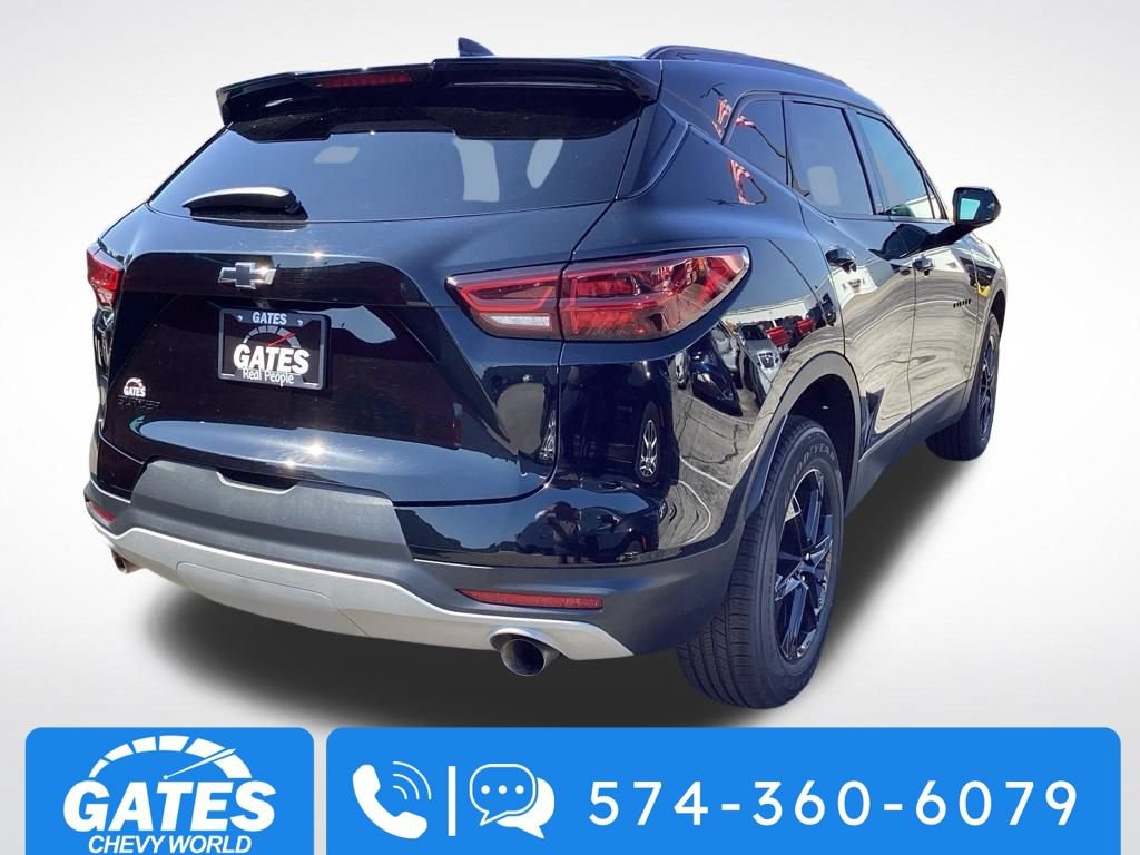 Used 2023 Chevrolet Blazer LT w/ Convenience Package FWD image 8