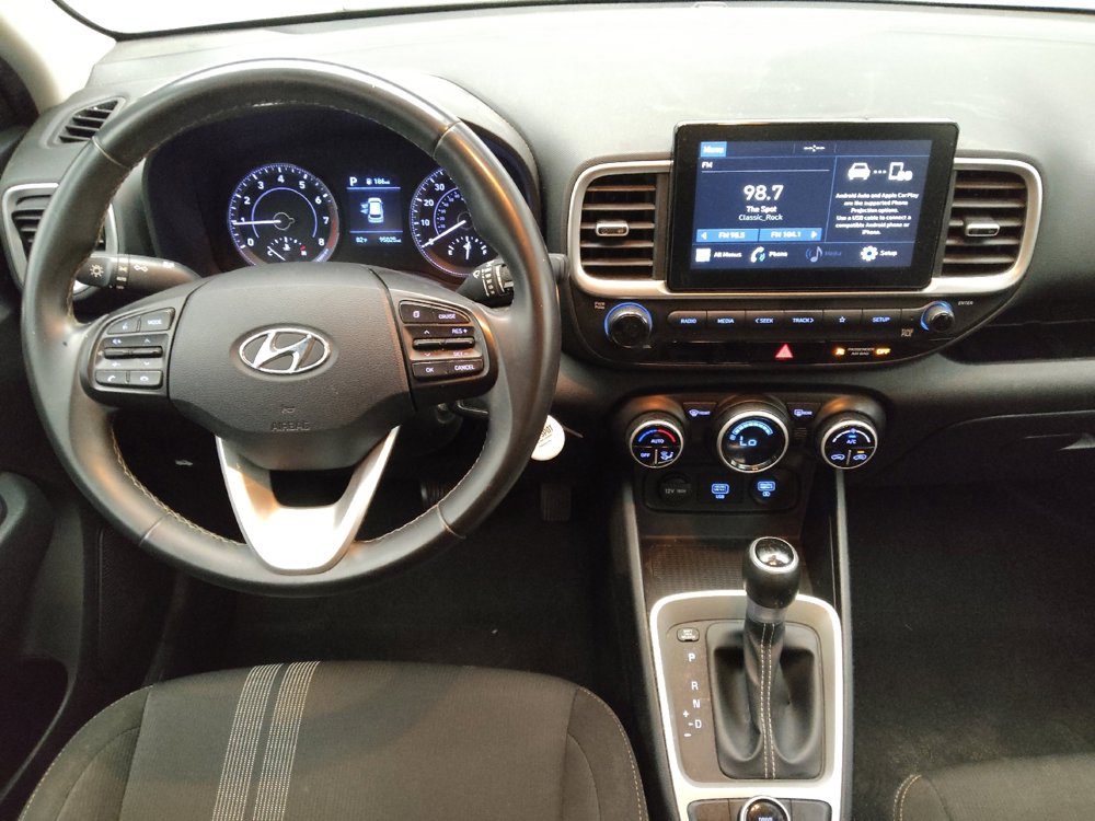 Used 2020 Hyundai Venue SEL w/ Convenience Package image 22