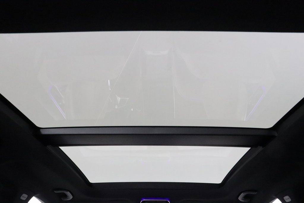 Certified 2025 Mercedes-Benz GLC 300 4MATIC image 2