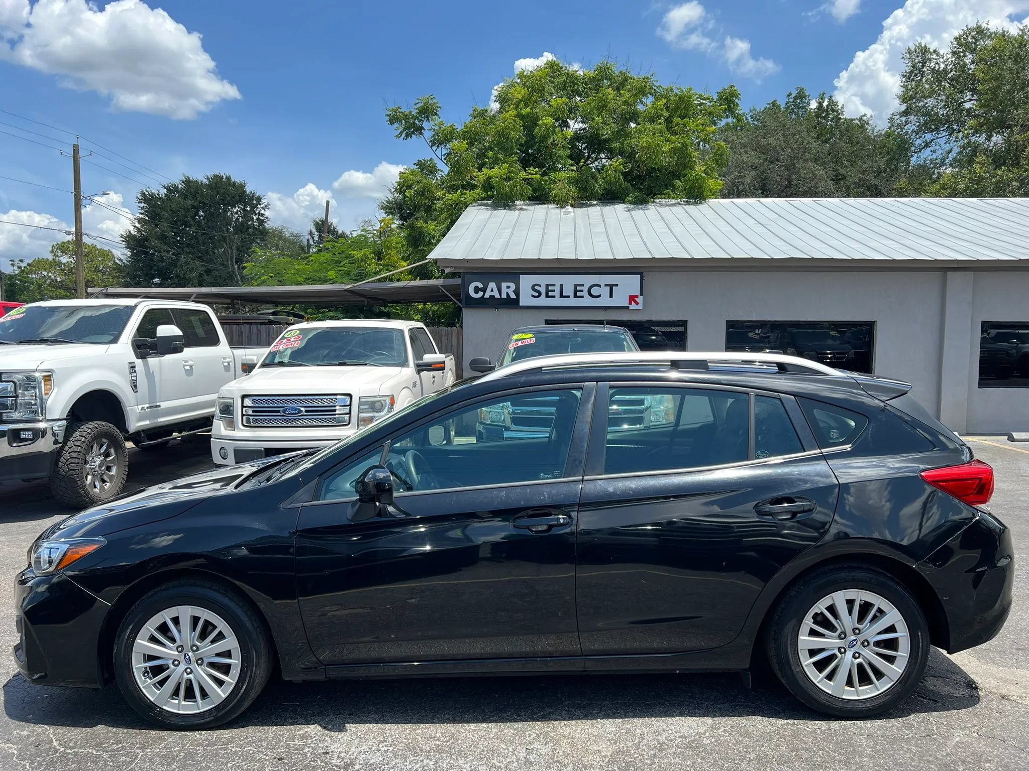 Used 2017 Subaru Impreza 2.0i Premium AWD/4WD image 7