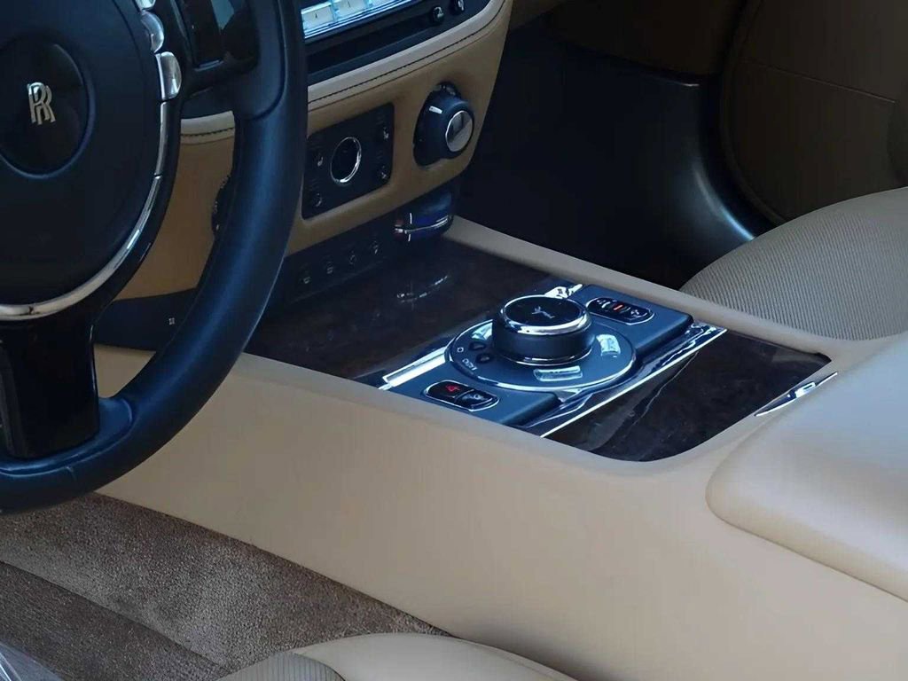 Certified 2017 Rolls-Royce Wraith image 11