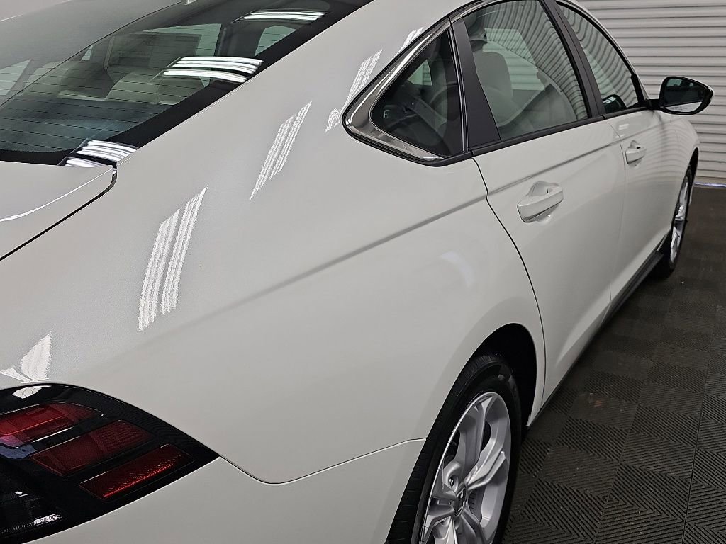 New 2026 Honda Accord LX image 9