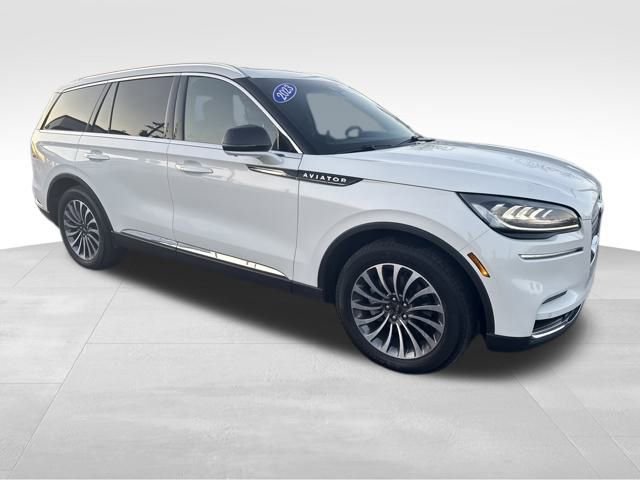 Certified 2023 Lincoln Aviator Reserve w/ Elements Package Plus image 11