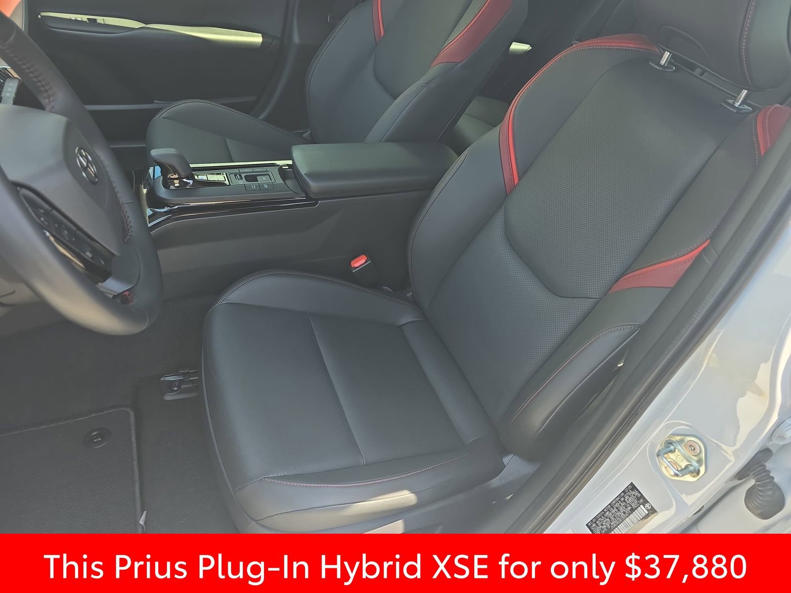 Used 2026 Toyota Prius Plug-In Hybrid FWD image 21