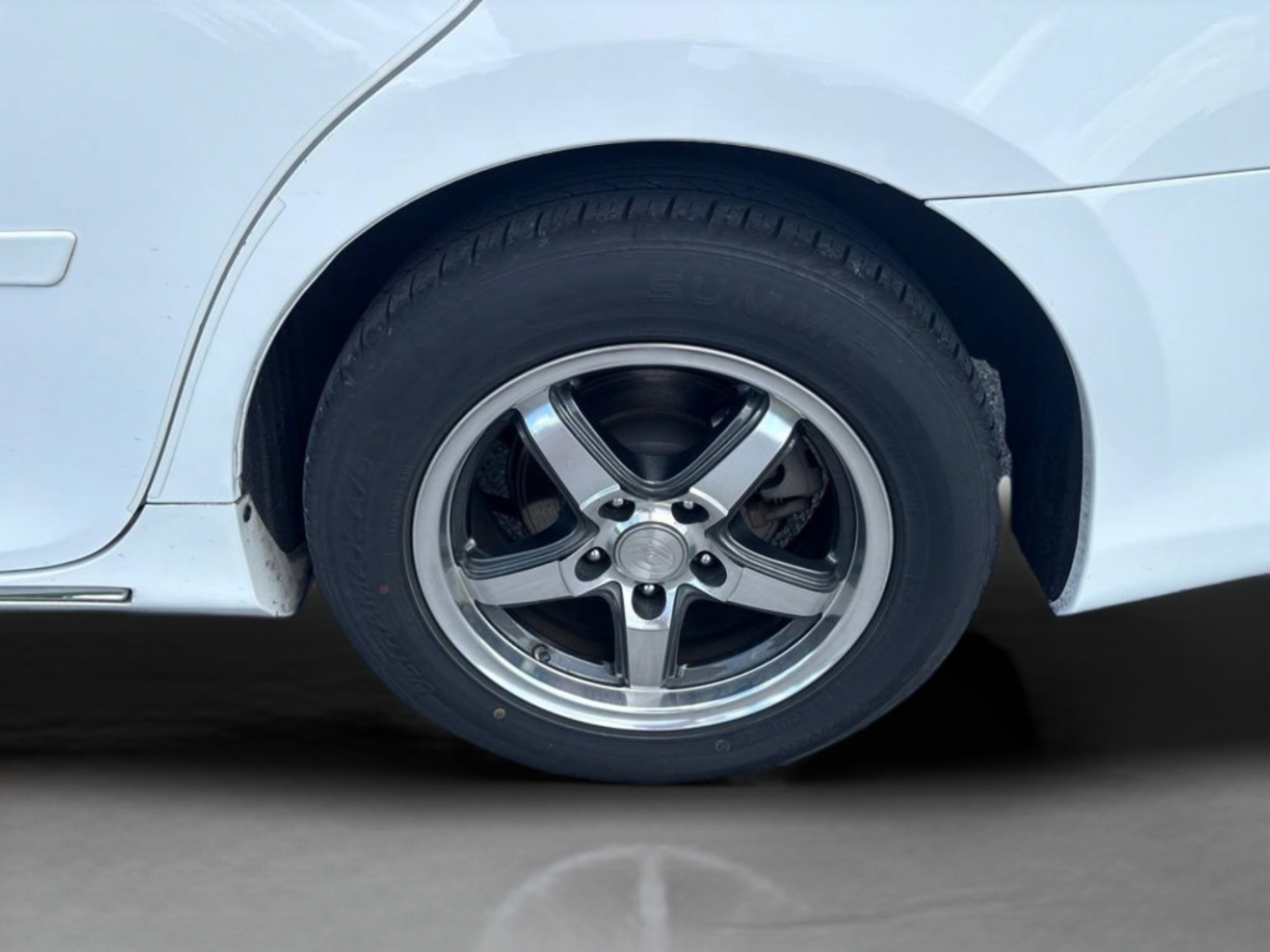 Used 2012 Toyota Camry LE FWD image 36