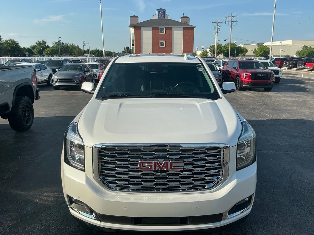Used 2020 GMC Yukon Denali w/ Open Road Package AWD/4WD image 3