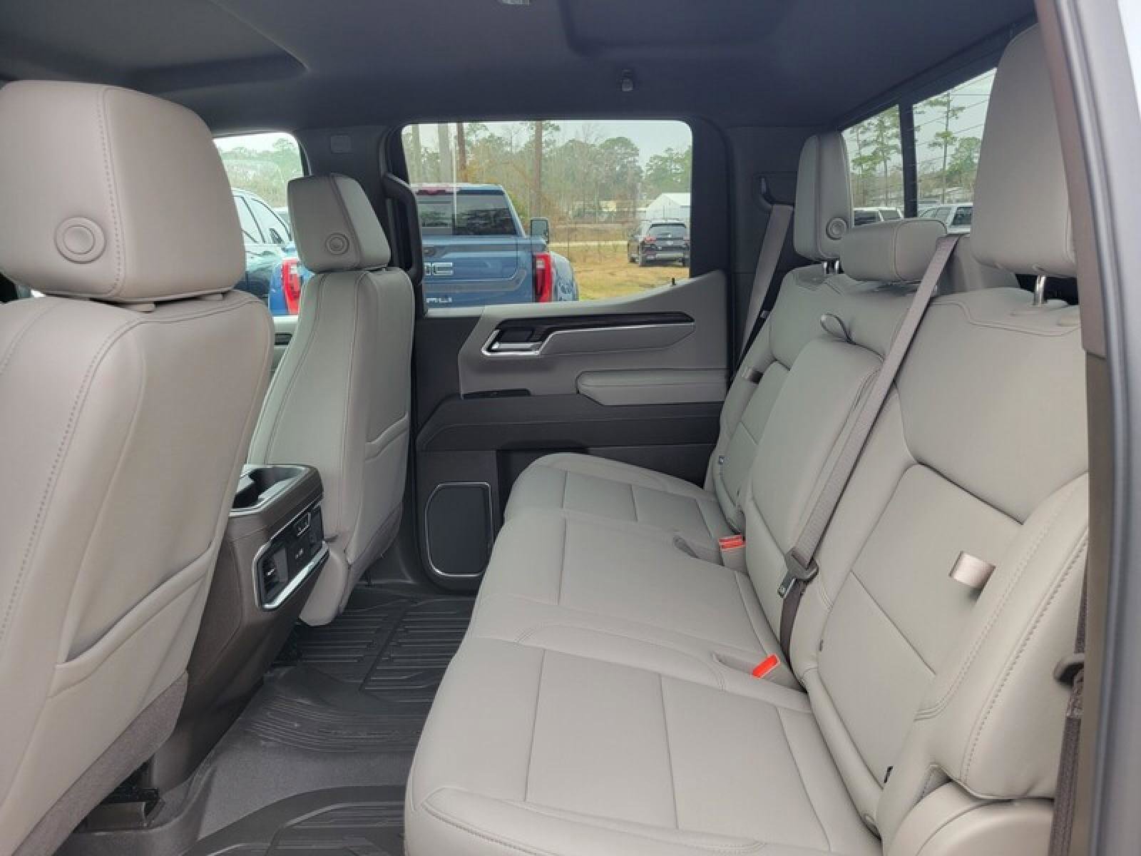 New 2026 GMC Sierra 1500 SLT w/ SLT Premium Plus Package image 25