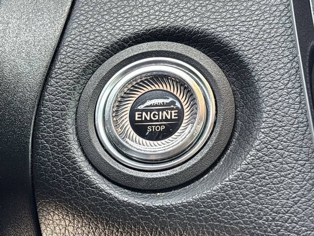 Used 2020 Mercedes-Benz GLC 300 image 32