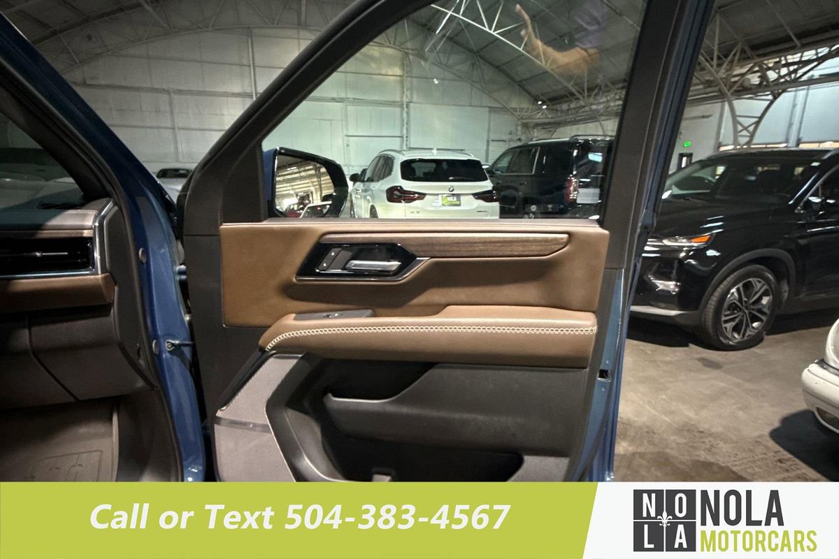 Used 2025 GMC Yukon XL Denali Ultimate w/ LPO, Floor Liner Package image 27