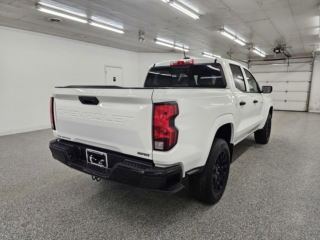 Used 2025 Chevrolet Colorado W/T w/ WT Custom Package RWD image 4