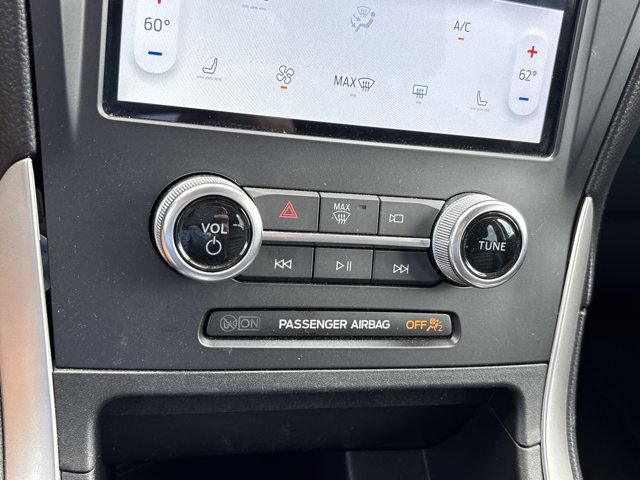 Used 2024 Ford Edge SEL AWD/4WD image 32