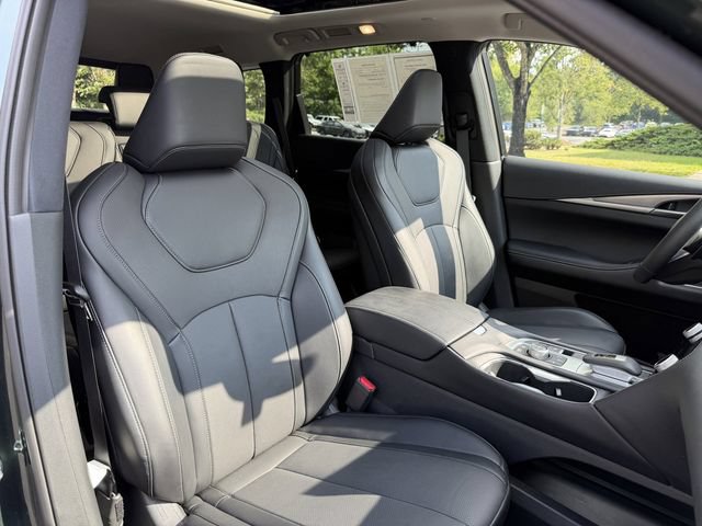 Used 2026 INFINITI QX60 Luxe w/ Cargo Package AWD/4WD image 38