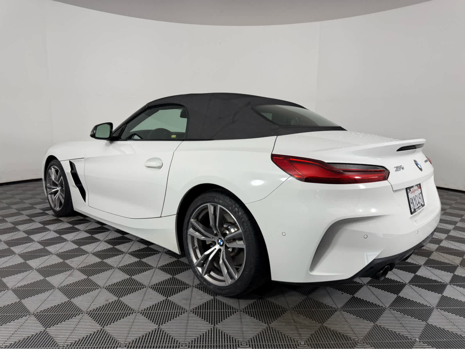 Certified 2022 BMW Z4 sDrive30i w/ Premium Package 2 image 5